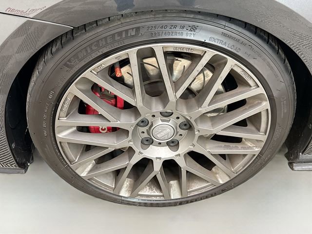 Used 2017 Volkswagen GTI SE image 31