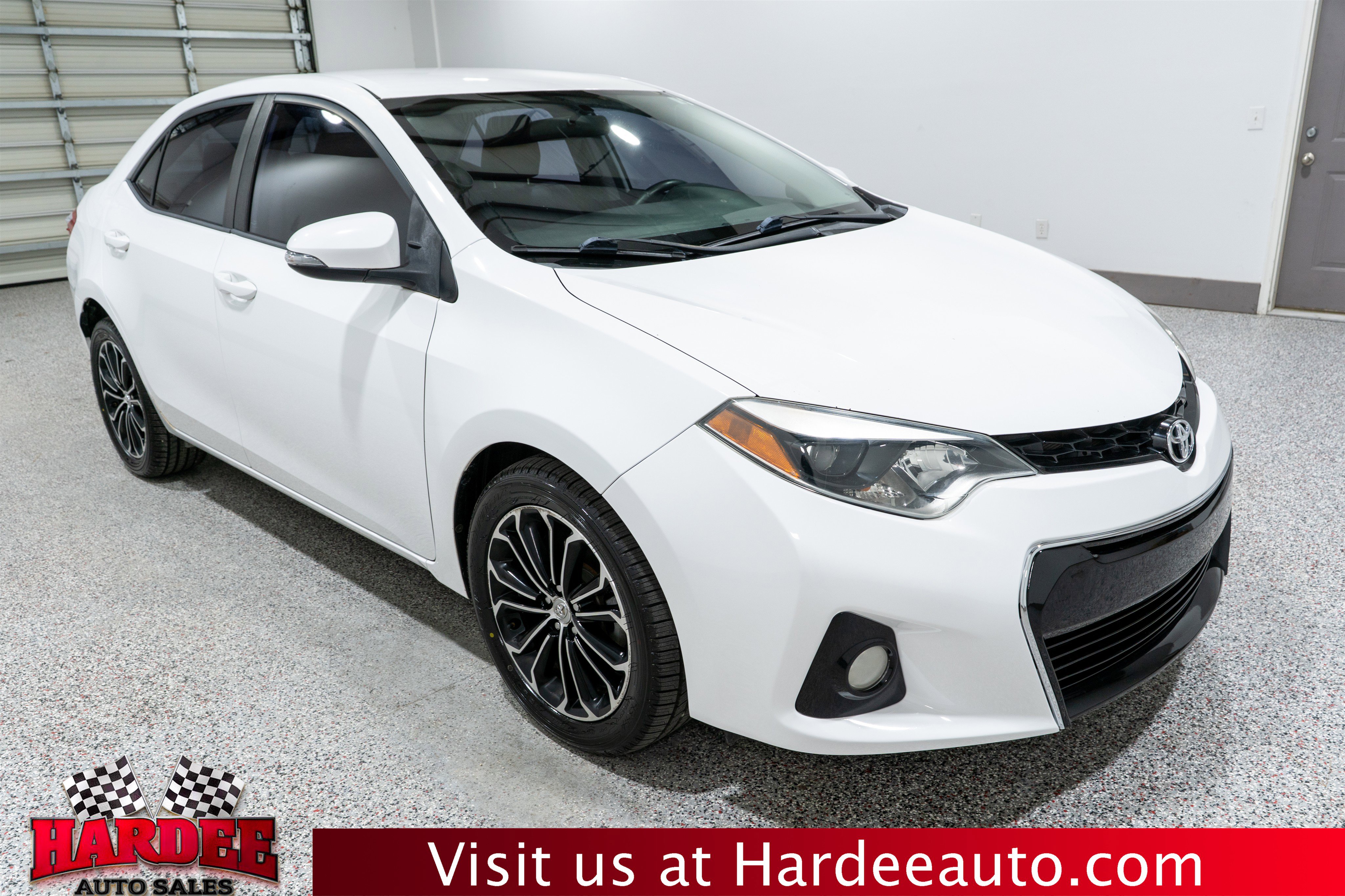 Used 2015 Toyota Corolla S image 6