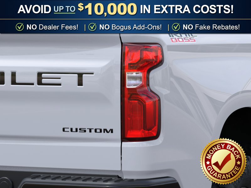 New 2026 Chevrolet Silverado 1500 Custom Trail Boss w/ LPO, Dark Essentials Package AWD/4WD image 16