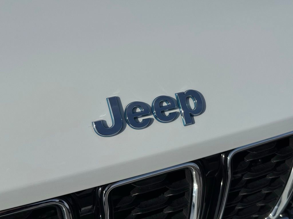 Used 2022 Jeep Grand Cherokee Limited 4xe image 8