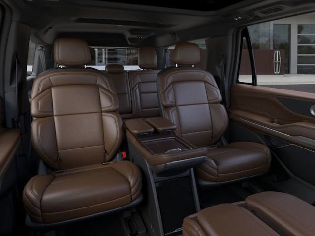 New 2026 Lincoln Navigator L Reserve image 11
