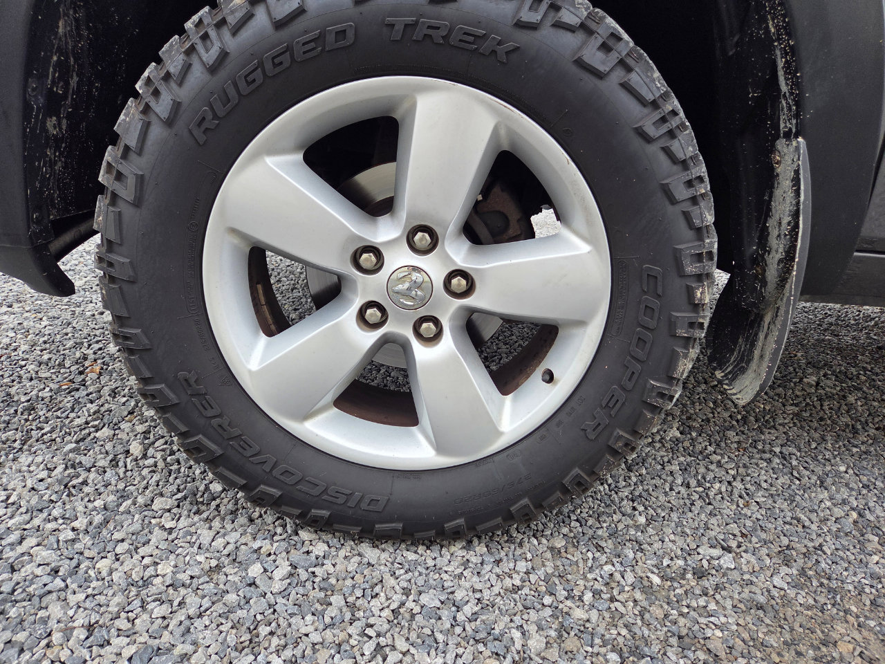 Used 2014 RAM 1500 Express image 22