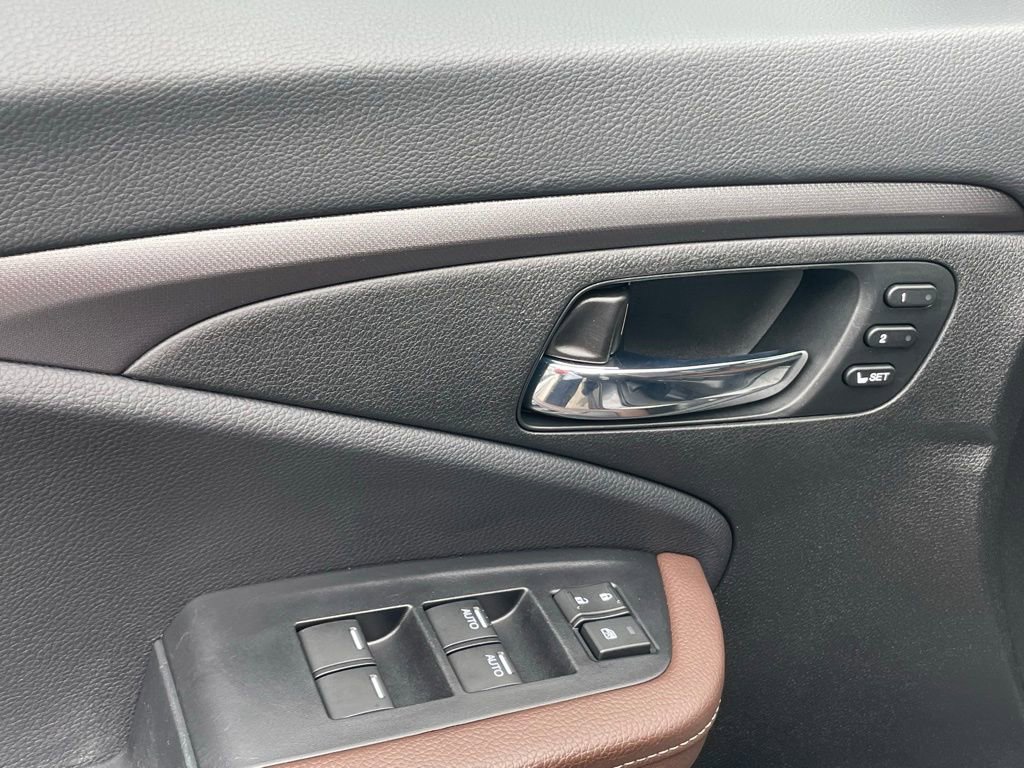 Used 2024 Honda Ridgeline RTL image 11