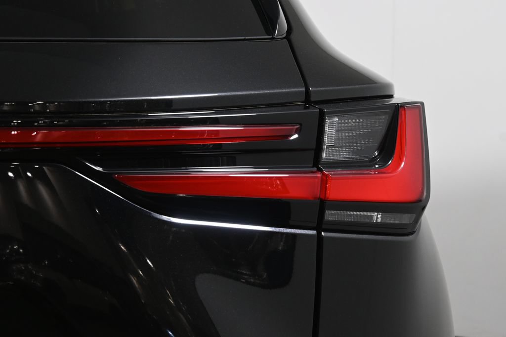 Used 2024 Lexus NX 350 AWD image 13