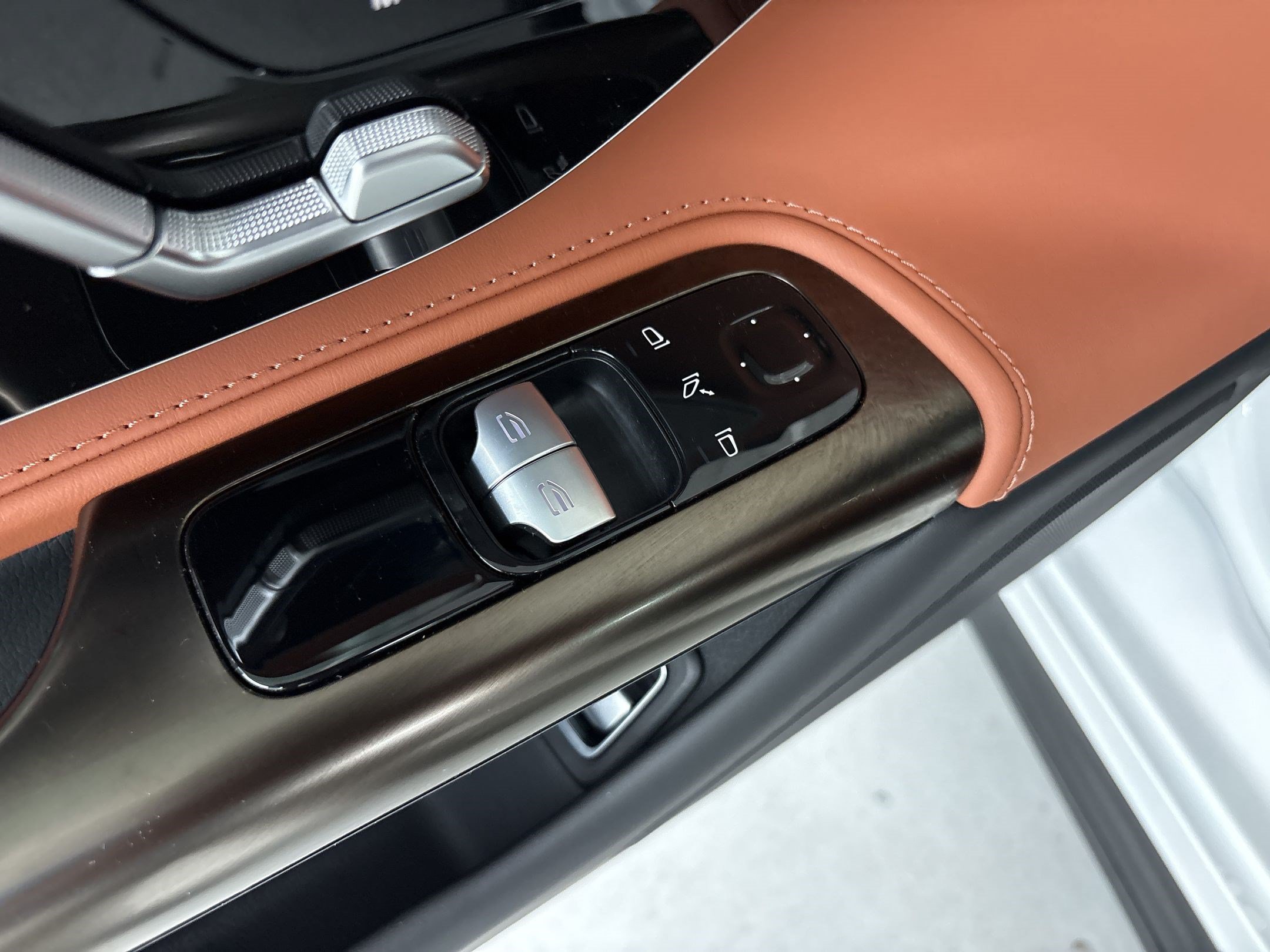 Certified 2025 Mercedes-Benz AMG GT 43 image 26