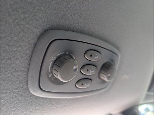 Used 2005 Toyota Sienna LE FWD image 17