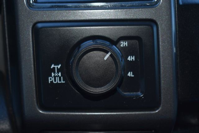 Used 2017 Ford F150 XLT w/ Equipment Group 302A Luxury image 22