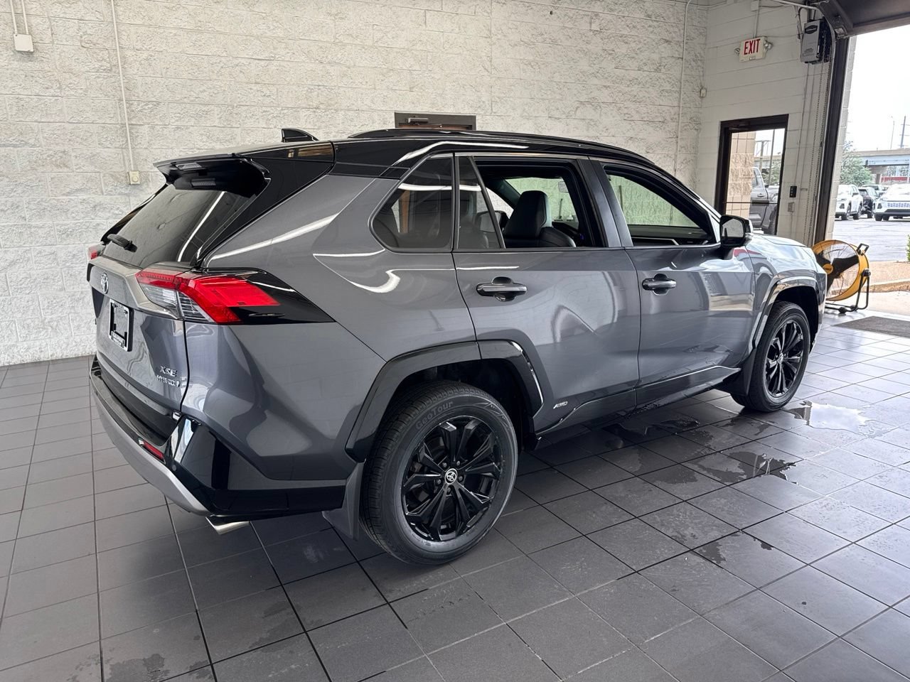 Used 2024 Toyota RAV4 XSE w/ Advanced Technology Package AWD/4WD image 8