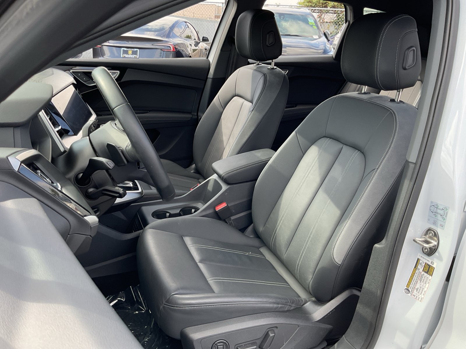 Used 2024 Audi Q4 e-tron Premium Plus w/ Premium Plus AWD/4WD image 18