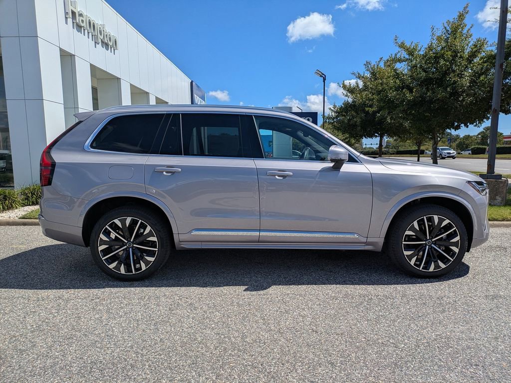 New 2026 Volvo XC90 B6 Core image 3
