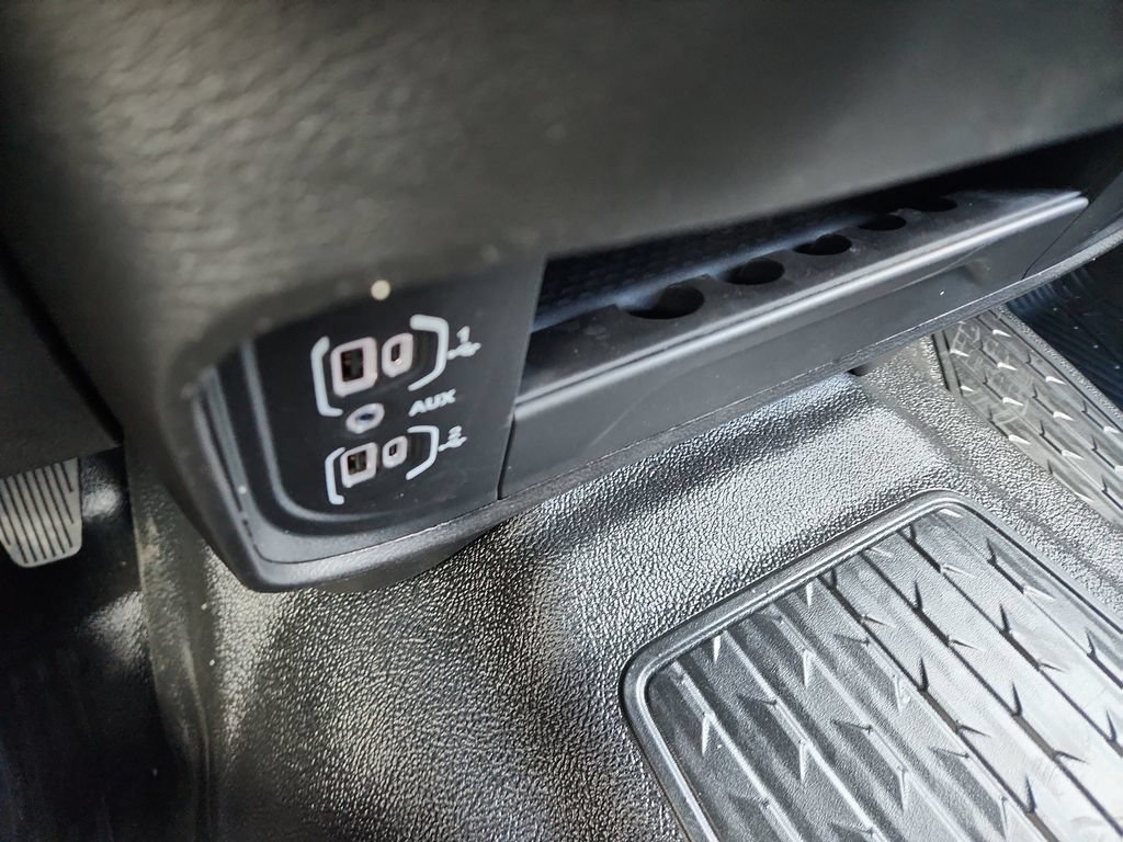 New 2026 RAM 3500 Tradesman AWD/4WD image 20