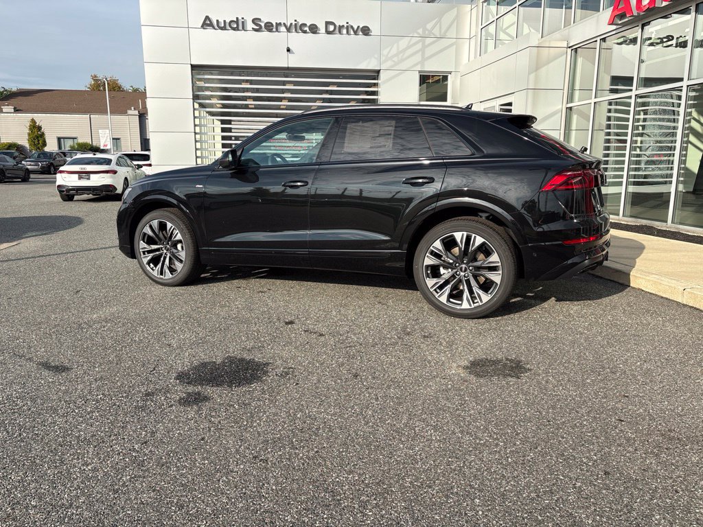 New 2027 Audi Q8 Premium Plus AWD/4WD image 2