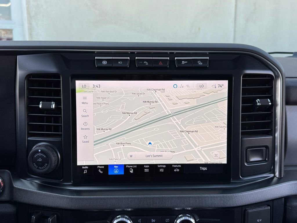 Used 2024 Ford F350 Platinum w/ Tremor Off-Road Package image 23