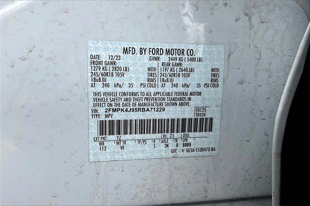 Used 2024 Ford Edge SEL image 35