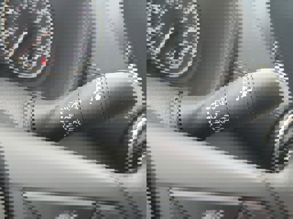 Certified 2023 Nissan Sentra SV image 18