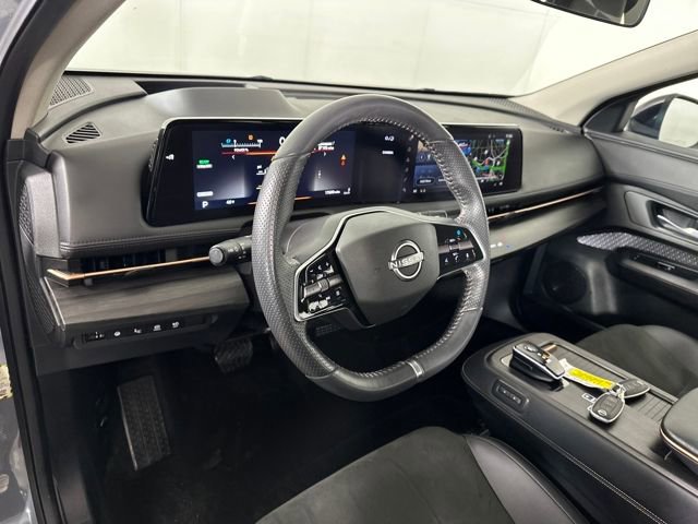 Used 2024 Nissan Ariya AWD image 13