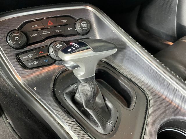 Used 2018 Dodge Challenger GT AWD/4WD image 9