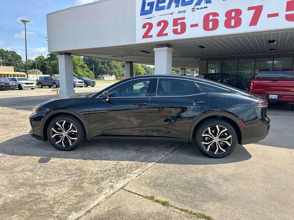 Used 2024 Toyota Crown AWD/4WD image 18
