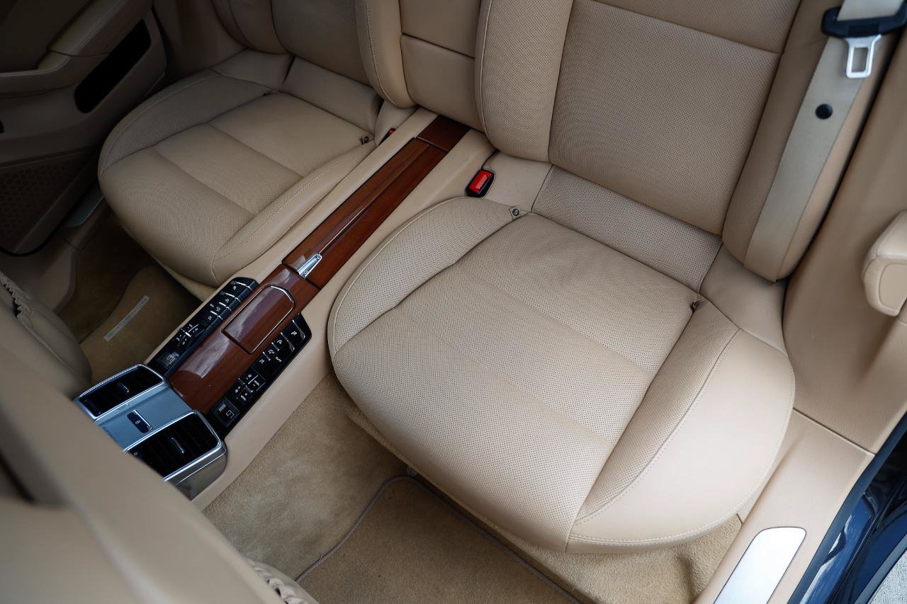 Used 2014 Porsche Panamera S RWD image 10