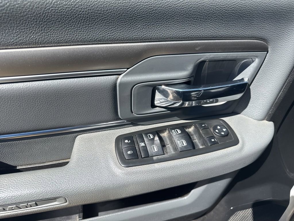 Used 2015 RAM 1500 Big Horn AWD/4WD image 13