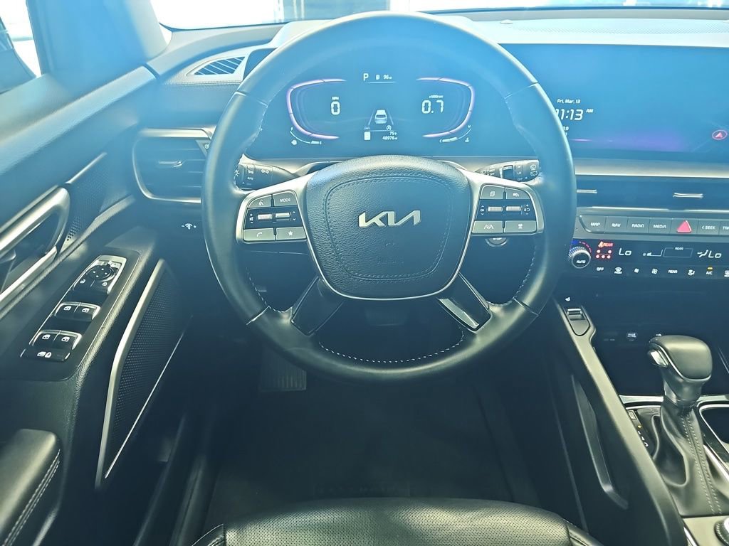 Used 2023 Kia Telluride S image 19
