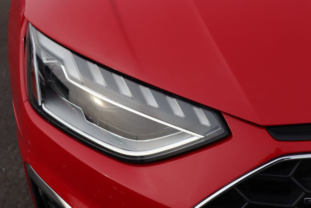 Used 2024 Audi A4 2.0T Premium Plus image 12