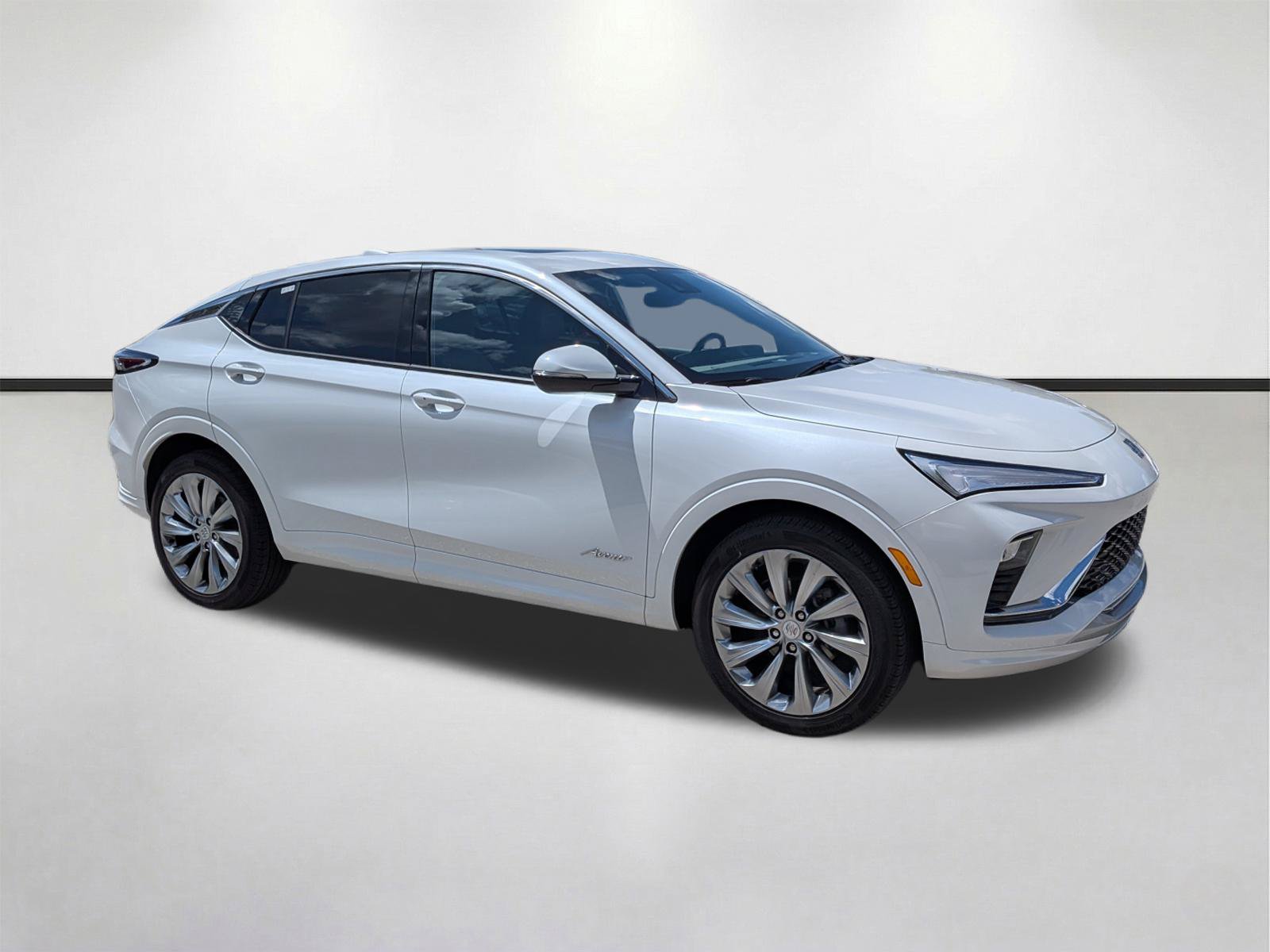 Used 2025 Buick Envista Avenir FWD image 1