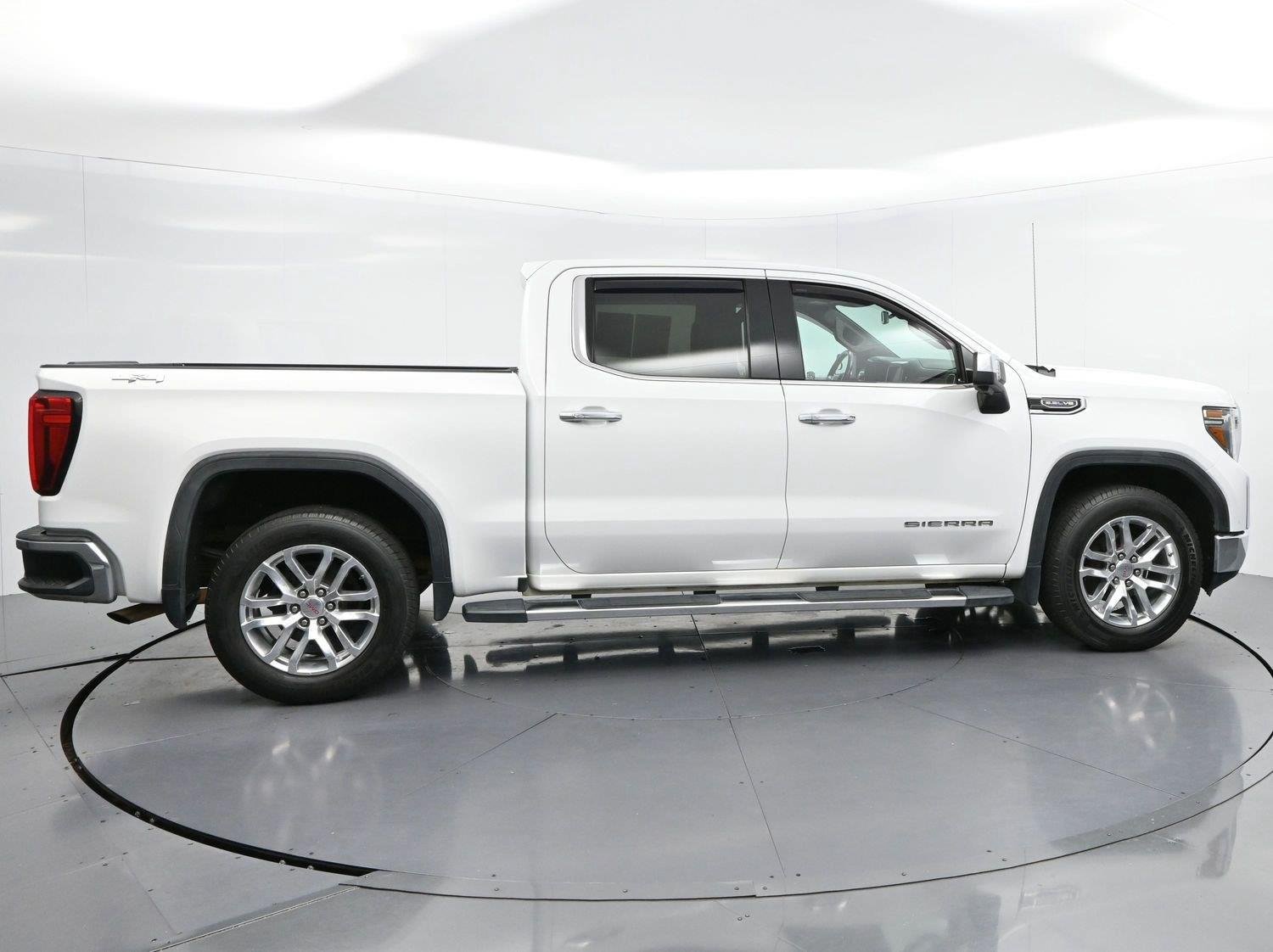 Used 2019 GMC Sierra 1500 SLT w/ SLT Premium Plus Package AWD/4WD image 8