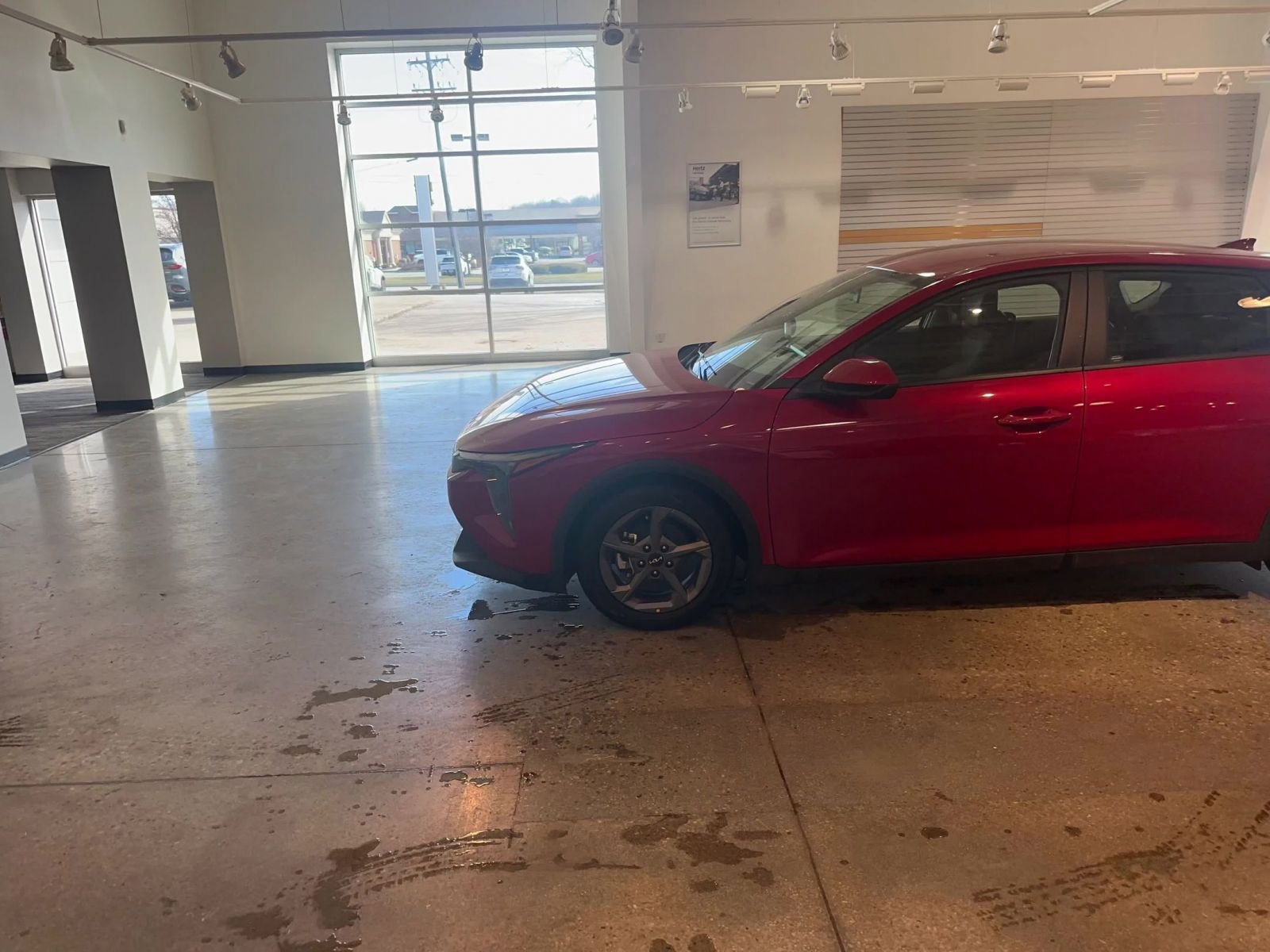 Used 2025 Kia K4 LXS image 16