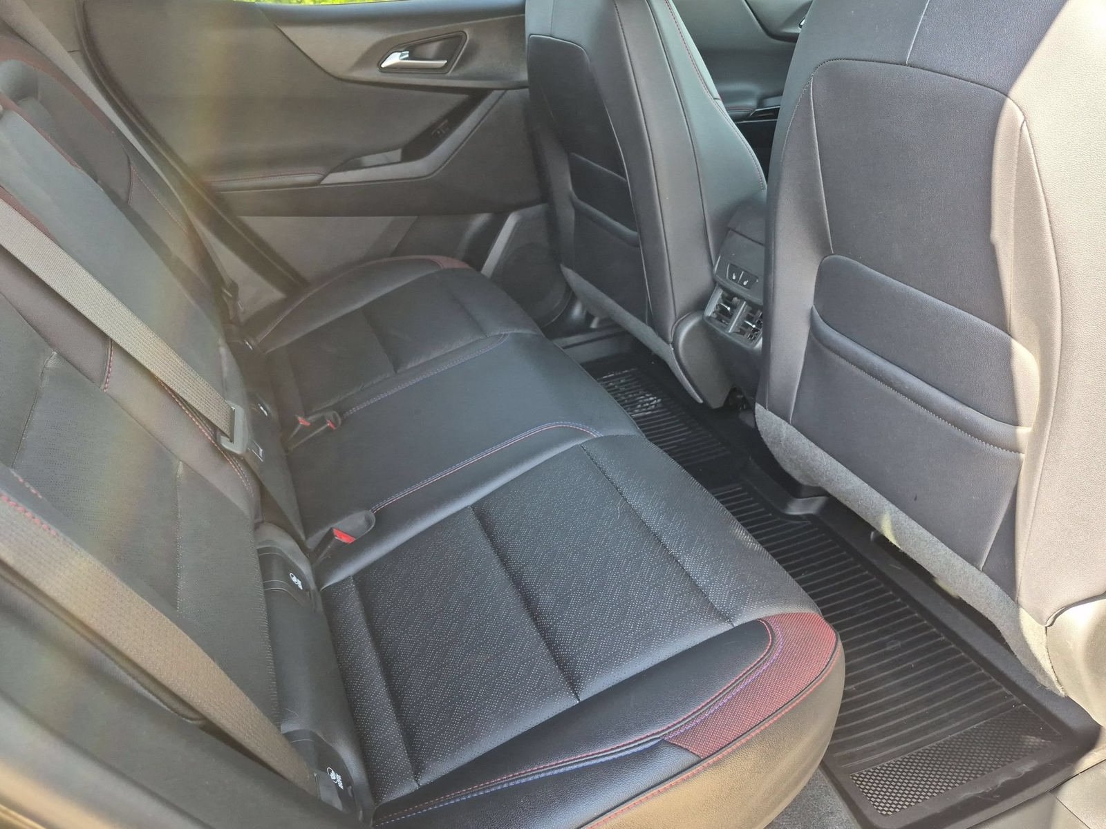 Used 2026 Chevrolet Equinox RS w/ Convenience Package III FWD image 29