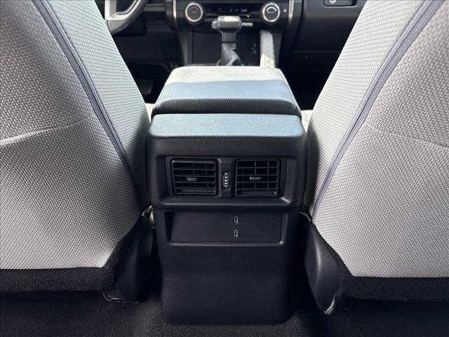 Certified 2025 Toyota 4Runner SR5 AWD/4WD image 22