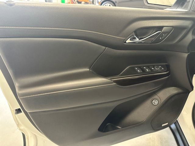 Used 2023 GMC Acadia AT4 w/ LPO, Floor Liner Package AWD/4WD image 31