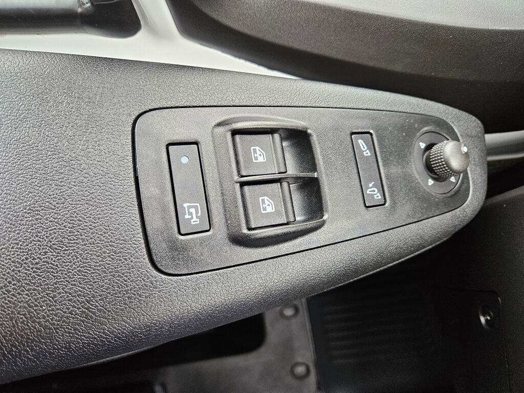 Used 2025 RAM ProMaster 2500 w/ Quick Order Package 22H SLT+ image 19