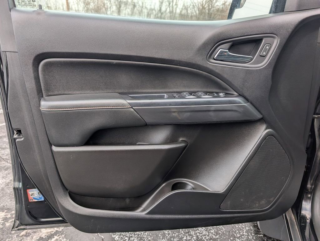 Used 2021 GMC Canyon AT4 w/ Driver Alert Package image 11