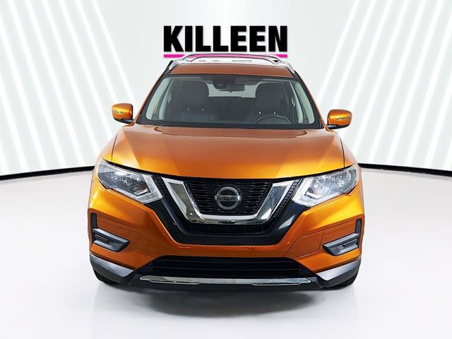 Used 2020 Nissan Rogue SV FWD image 2