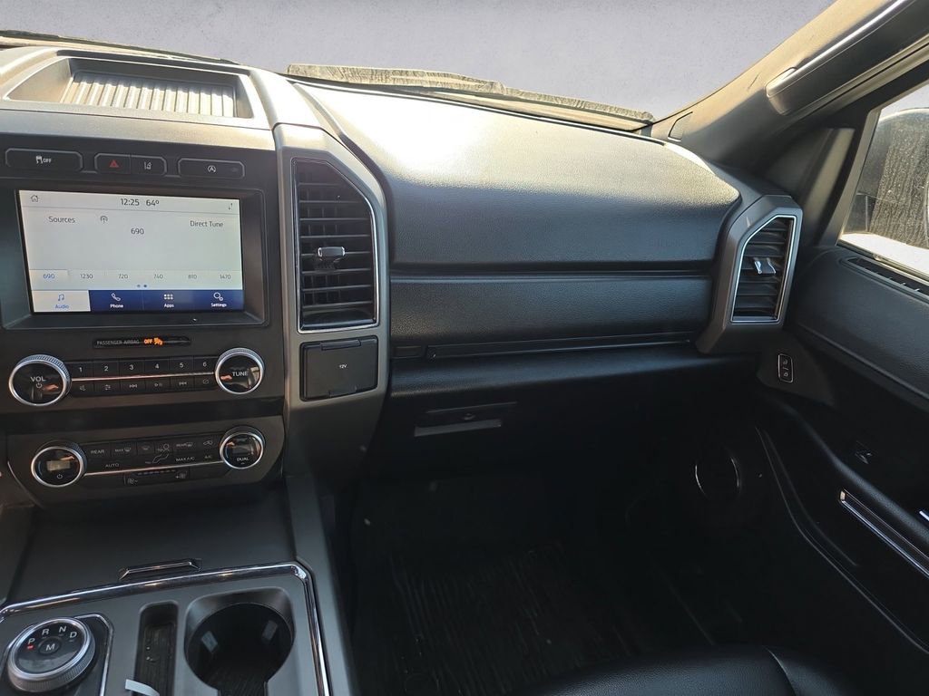 Used 2020 Ford Expedition XLT w/ Equipment Group 201A image 10