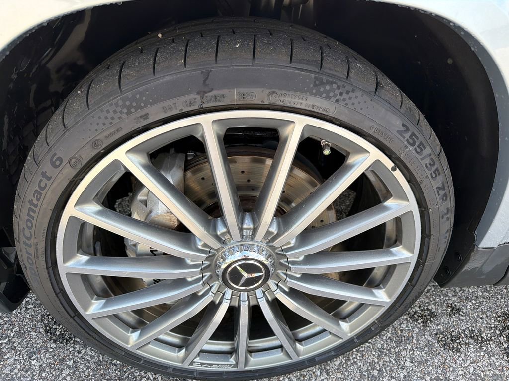 Certified 2024 Mercedes-Benz GLA 35 AMG 4MATIC image 26
