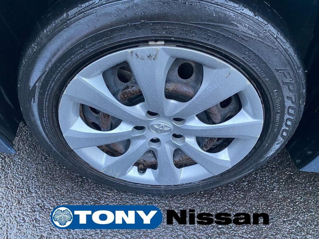 Used 2020 Toyota Corolla LE image 9