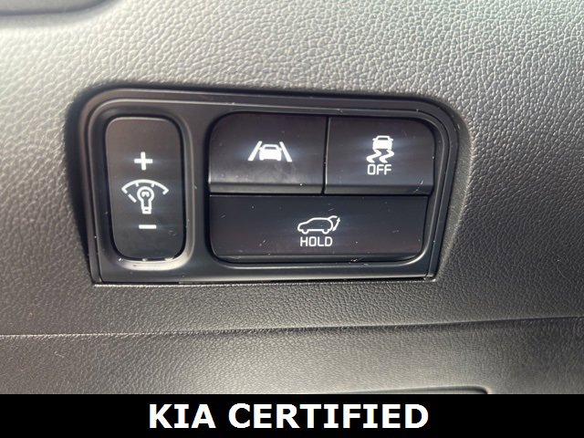 Used 2023 Kia Sorento X-Line EX image 18