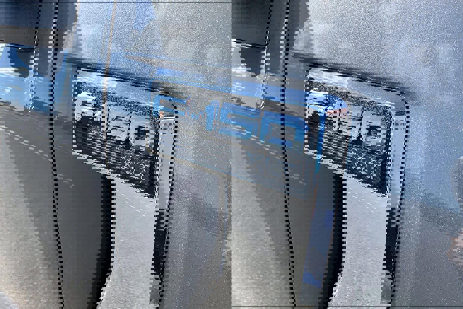 Certified 2023 Ford F150 XLT w/ Equipment Group 302A High image 31