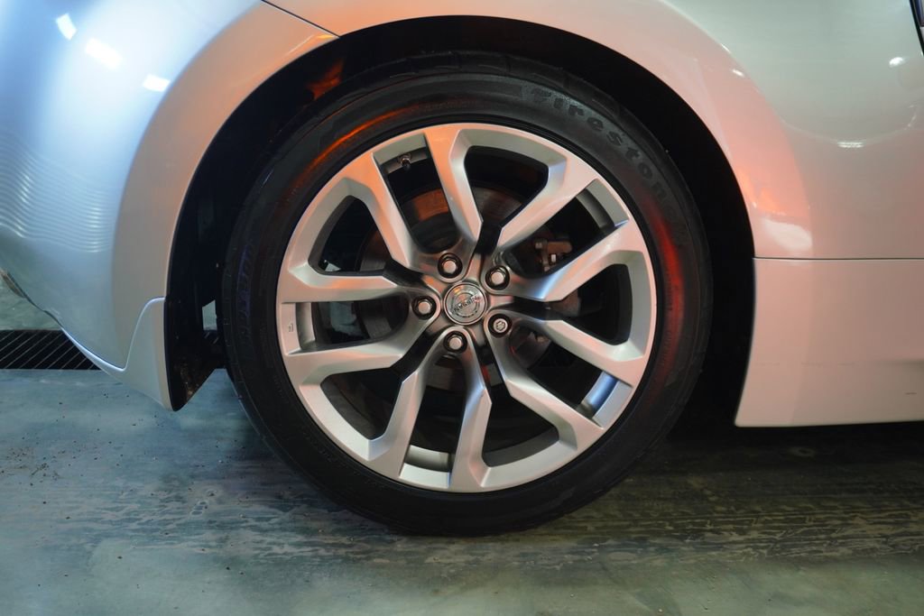 Used 2010 Nissan 370Z Touring image 11