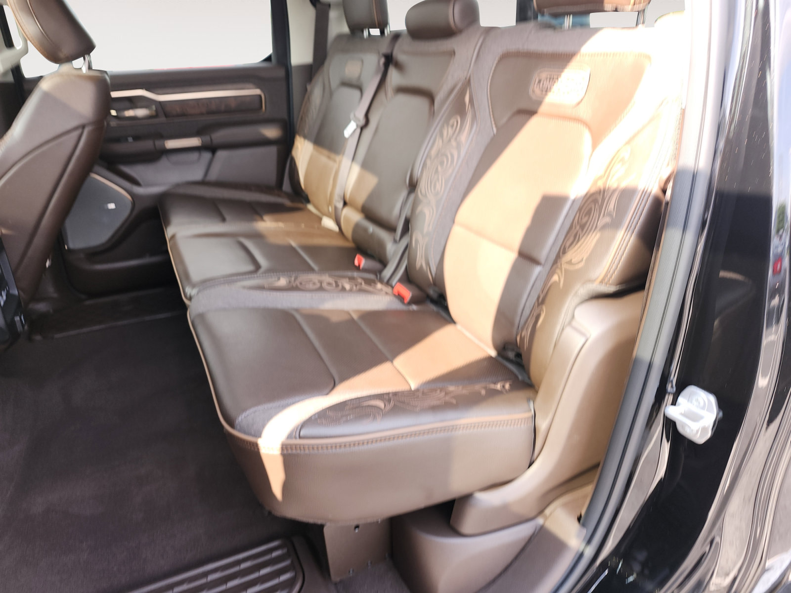 Used 2025 RAM 1500 Limited w/ Bed Utility Group AWD/4WD image 14