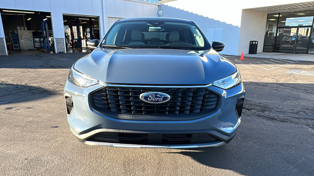 New 2026 Ford Escape Active w/ Cold Weather Package image 8