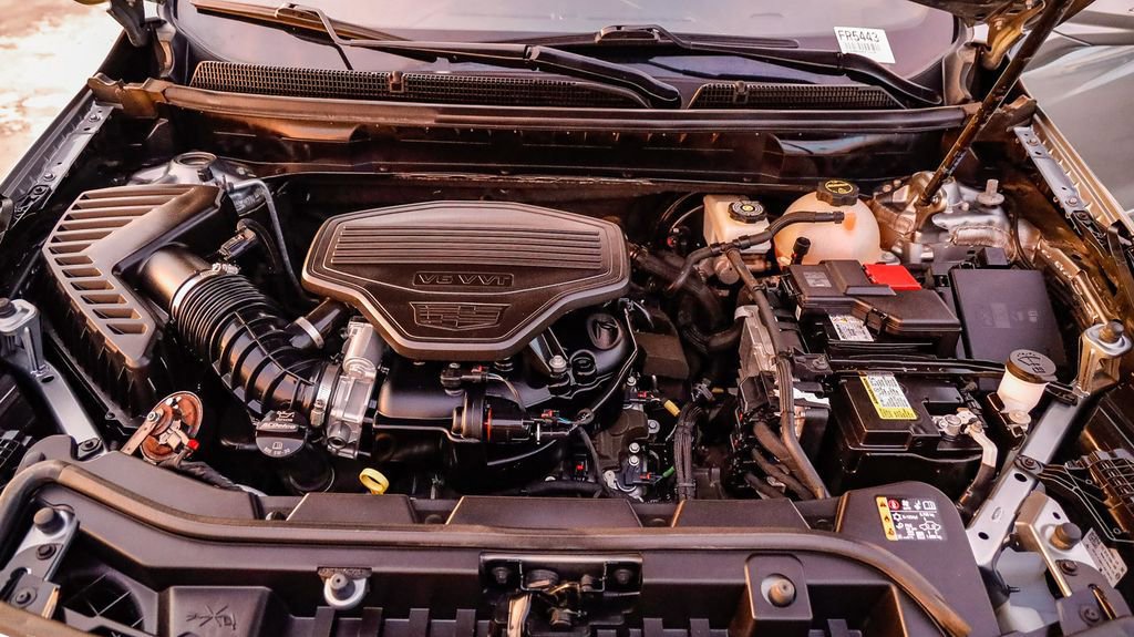 Used 2024 Cadillac XT5 Premium Luxury image 32