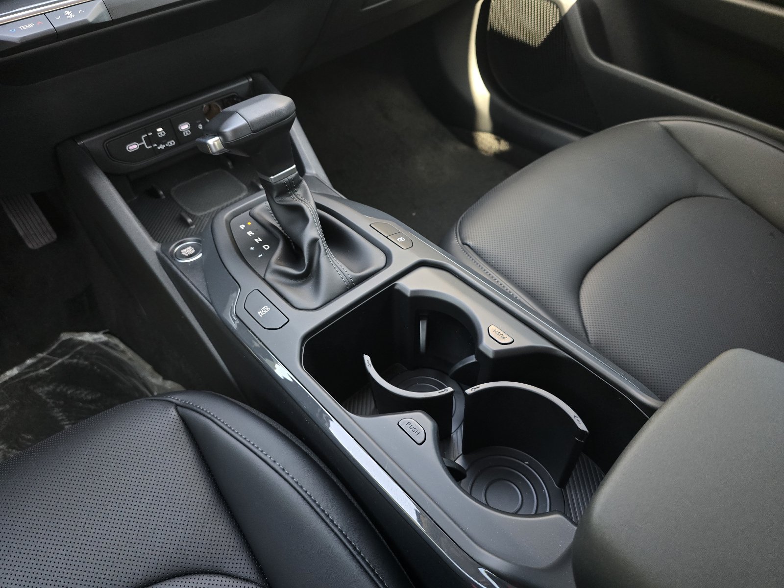 New 2026 Kia K4 EX FWD image 9