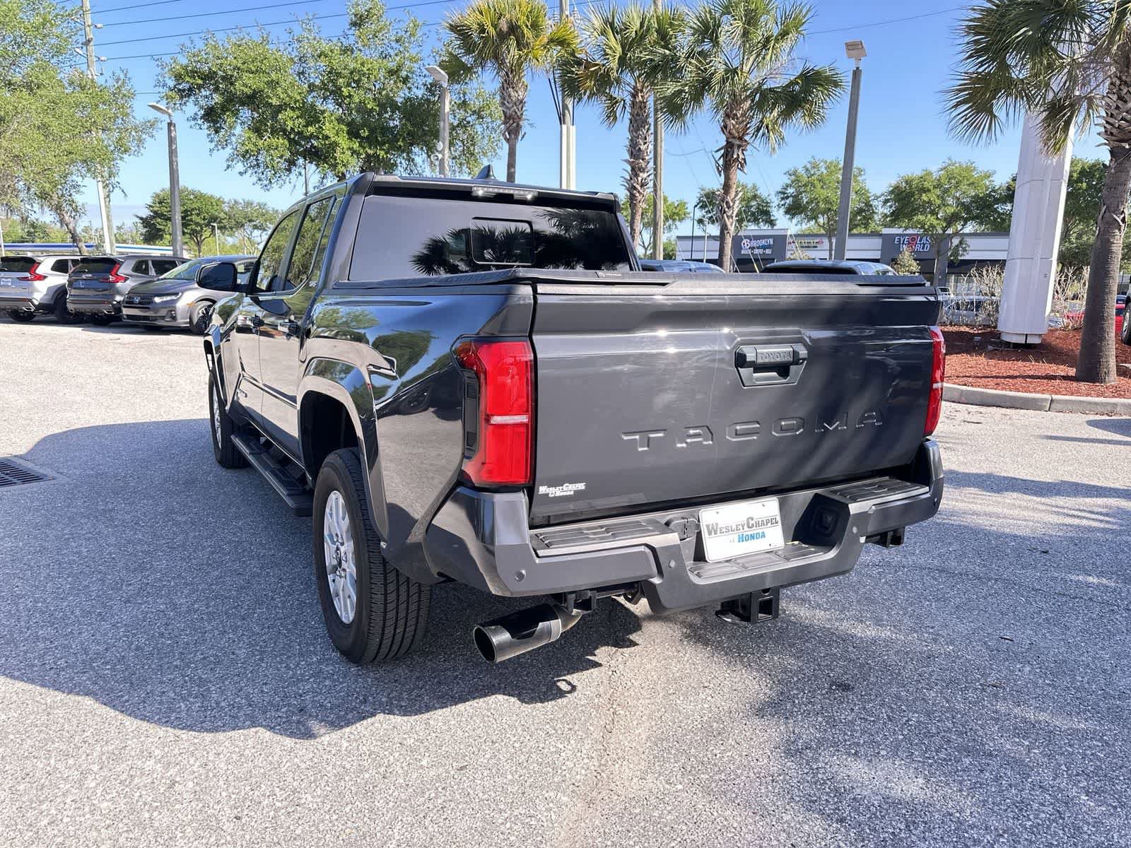 Used 2024 Toyota Tacoma SR5 w/ SR5 Upgrade Package RWD image 4