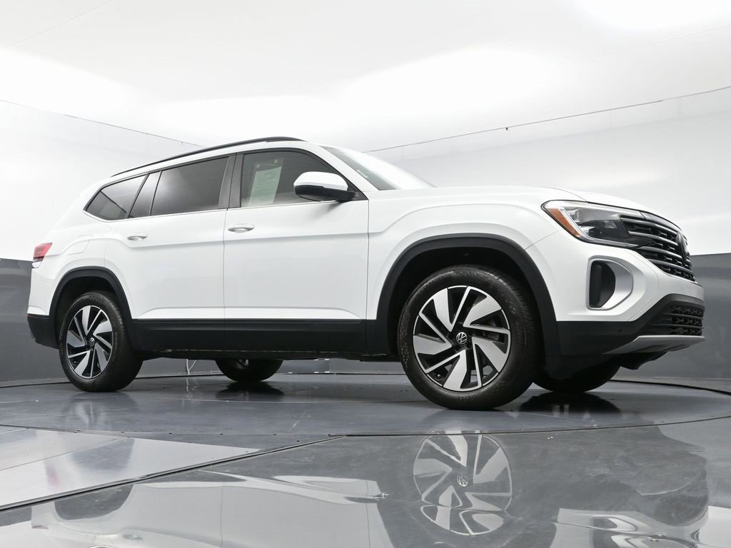 Used 2024 Volkswagen Atlas SE image 52