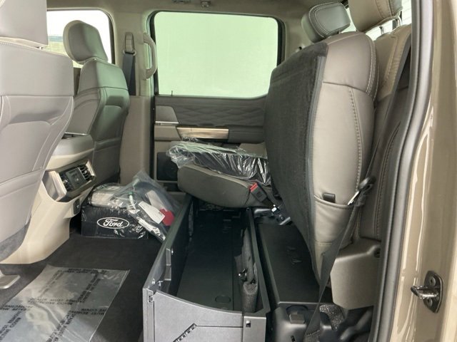 New 2026 Ford F350 Platinum image 34