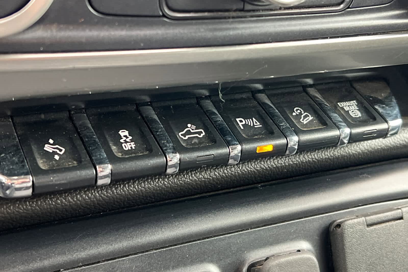 Used 2019 Chevrolet Silverado 3500 LTZ w/ Duramax Plus Package image 29