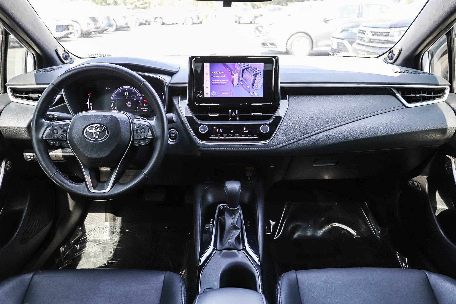 Used 2023 Toyota Corolla XSE FWD image 13